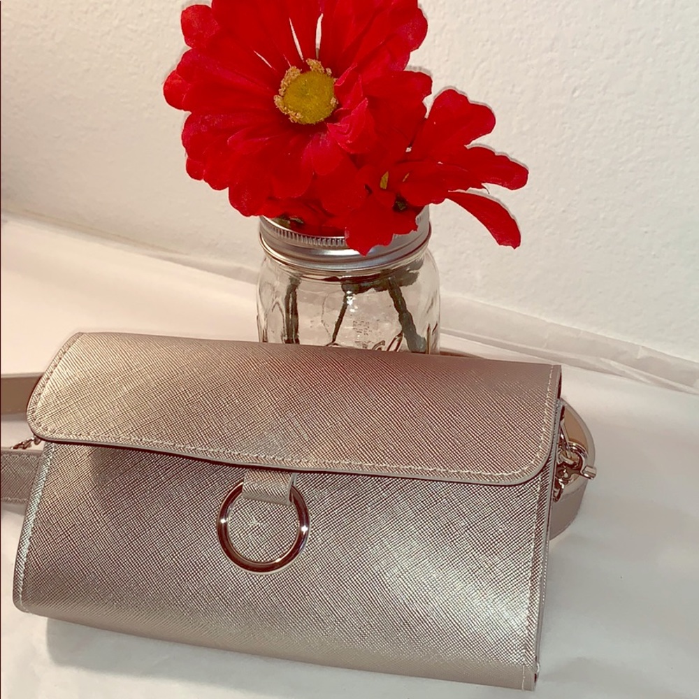 NWT. Steve Madden crossbody purse and fanny pack